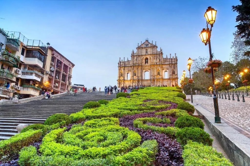 Hou Kong Hotel Macau 2*,  China